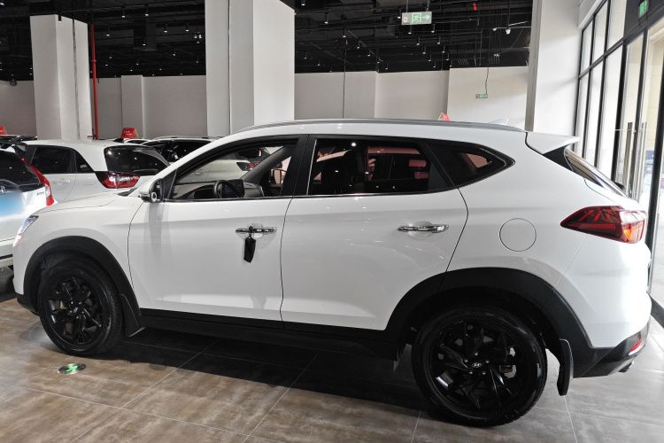 Hyundai Tucson (Imported) 2019 immagine di auto #5