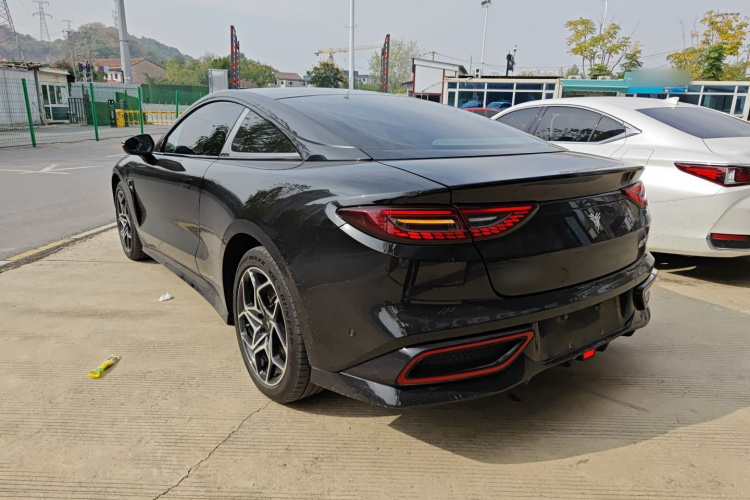 哪吒汽车 哪吒GT 2023 汽车图片 #5