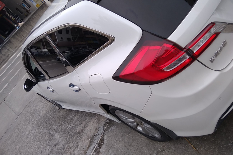 Honda Jade 2017 immagine di auto #5