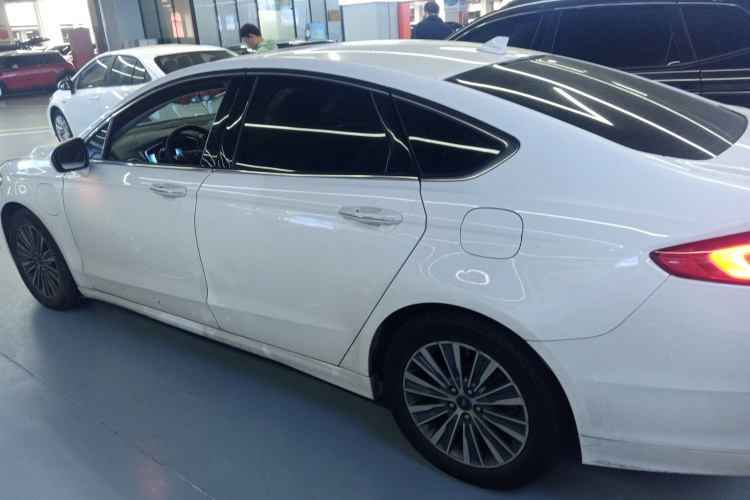 Ford Mondeo New Energy 2019 car image #5