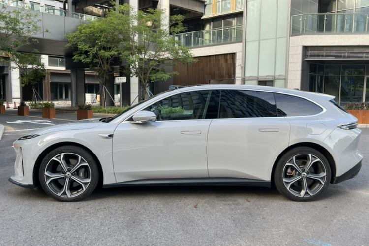 NIO ET5T 2023 car image #5