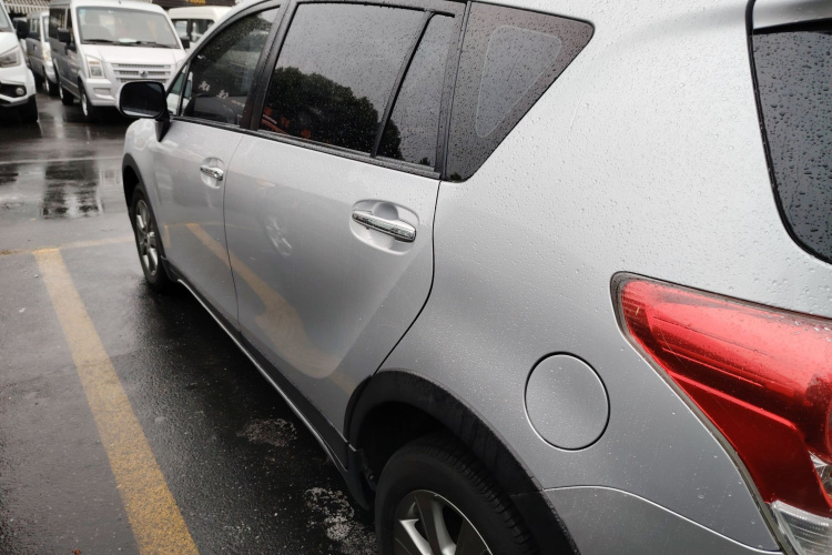 Toyota Verso 2017 car image #5