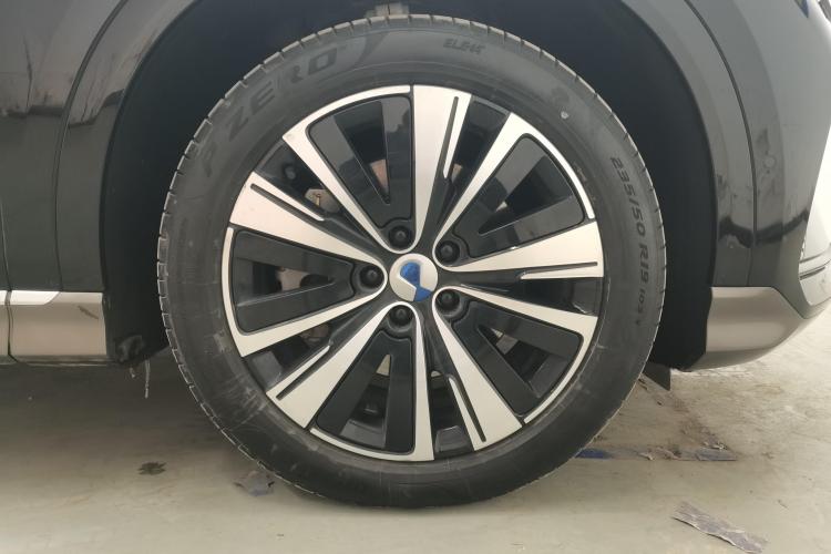 Denza N7 2023 #5 Denza N7 2023 изображение автомобиля #5