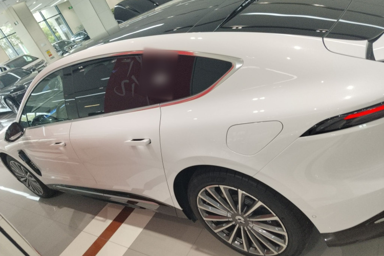 NIO ET9 2025 image de voiture #5