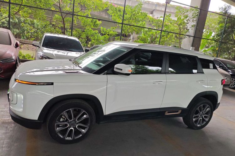 GEELY ICON 2020 car image #5