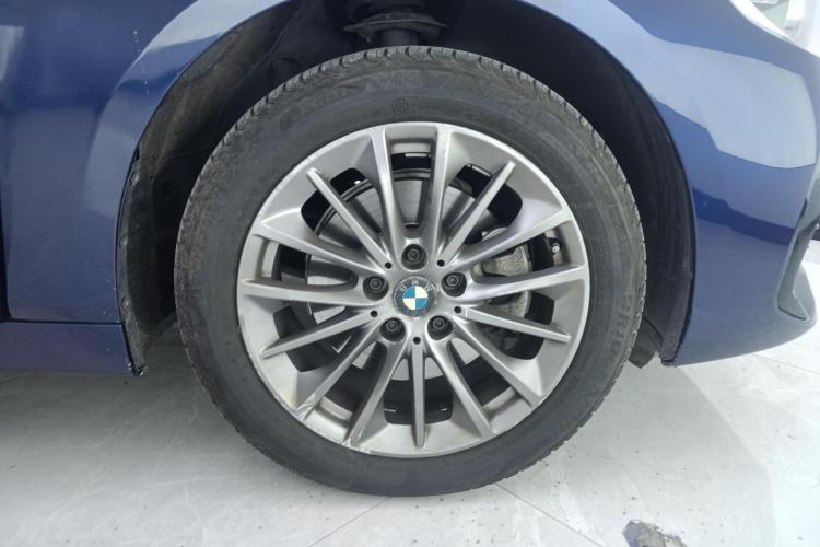 BMW 2 Series Gran Tourer 2019 #5 BMW 2 Series Gran Tourer 2019 car image #5