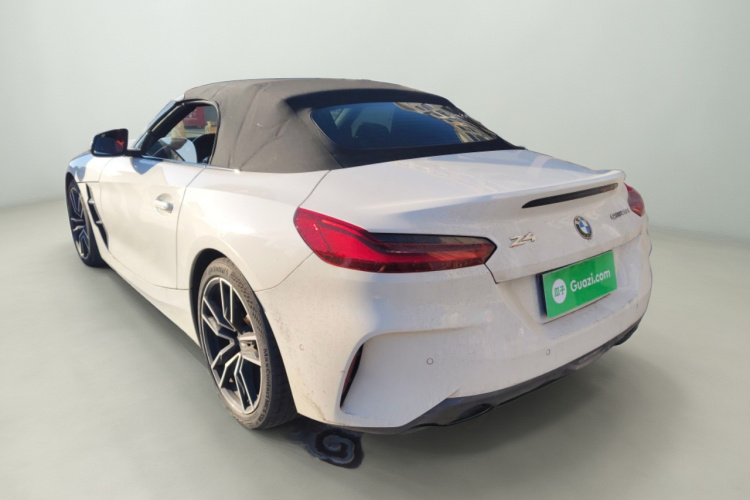 BMW Z4 M40i 2023 #5 BMW Z4 M40i 2023 car image #5