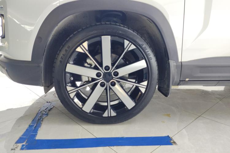 GEELY ICON 2023 car image #5