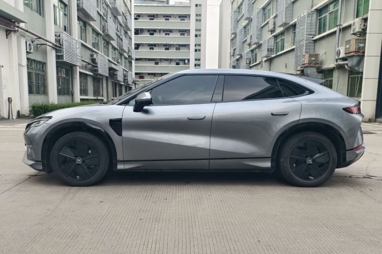 BYD SongL EV 2024 #5 BYD SongL EV 2024 car image #5