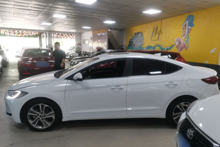 Hyundai Elantra AD 2017 car image #5