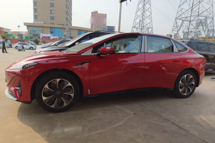 HongQi TianGong 05 2025 car image #5