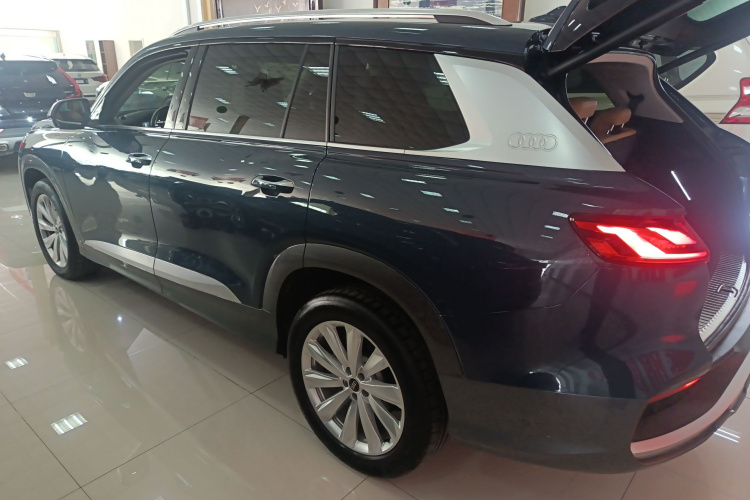 Audi Q6 2024 изображение автомобиля #5