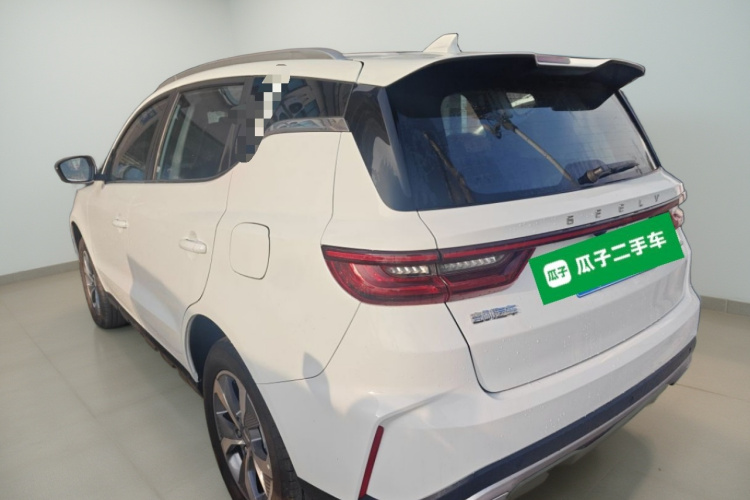 GEELY OkavangoR7 2025 car image #5