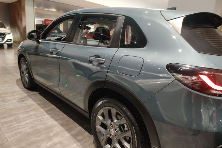 Honda ZR-V 2024 #5 Honda ZR-V 2024 car image #5