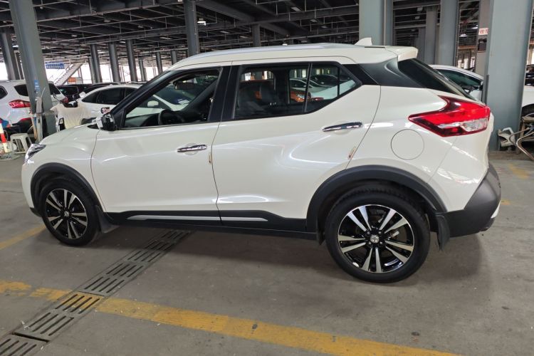 Nissan Kicks 2017 imagen de coche #5