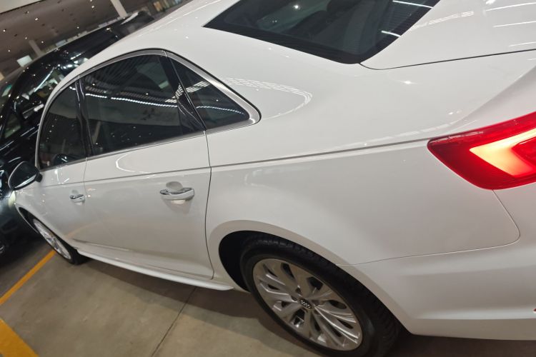 Audi A4 2019 #5 Audi A4 2019 car image #5