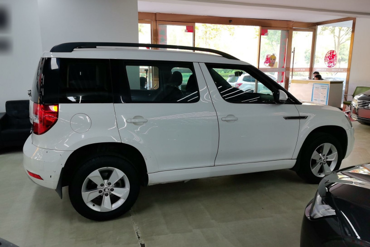 Skoda Yeti (Imported) 2016 car image #5
