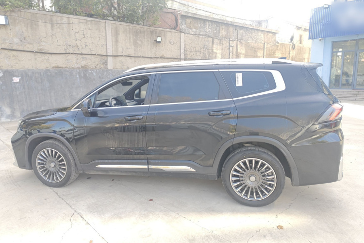 GEELY Okavango L 2024 immagine di auto #5