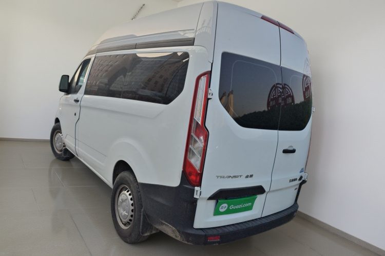 Ford Transit 2021 car image #5