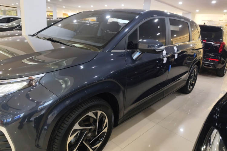 Hyundai Custo 2023 #5 Hyundai Custo 2023 car image #5