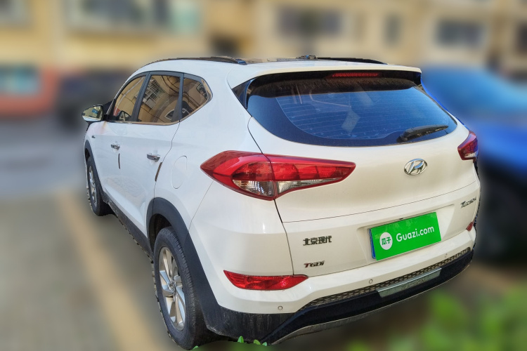 Hyundai Tucson (Imported) 2016 car image #5