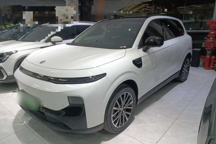 零跑汽车 零跑B10 2025 汽车图片 #5