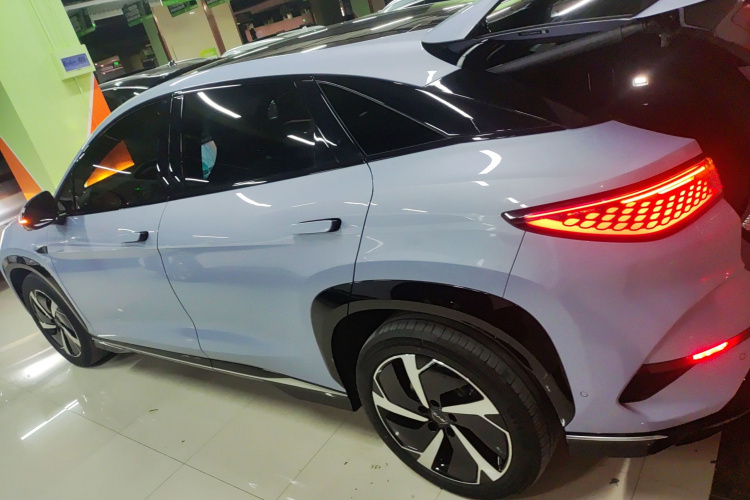 BYD Sea Lion 07 EV 2024 car image #5