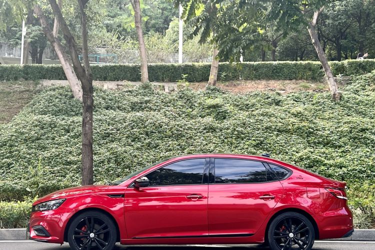 MG 6 New Energy 2020 immagine di auto #5