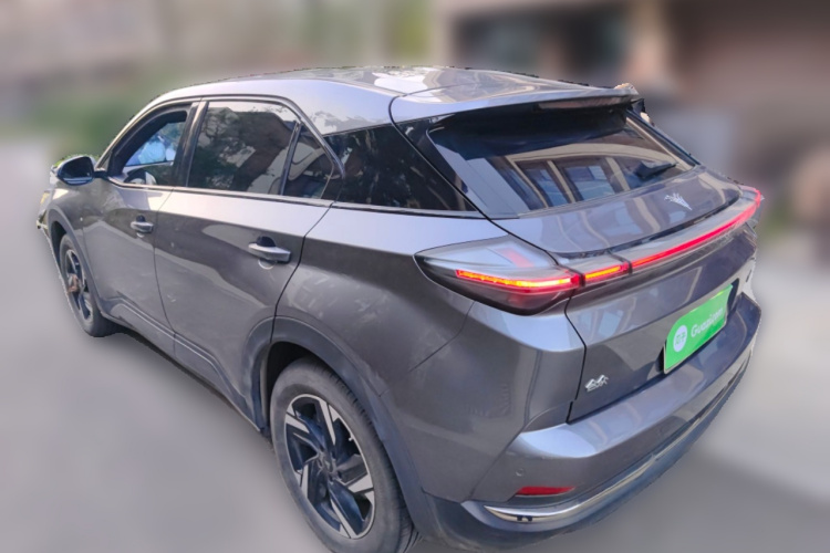 哪吒汽车 哪吒X 2023 汽车图片 #5