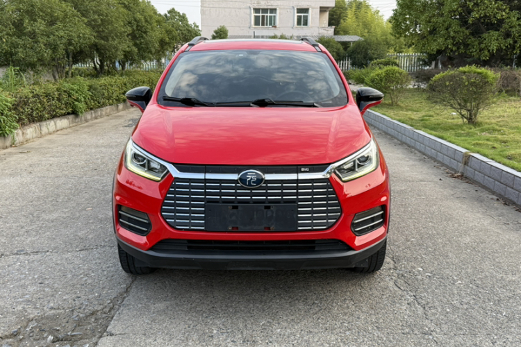 BYD Yuan New Energy 2018 car image #5