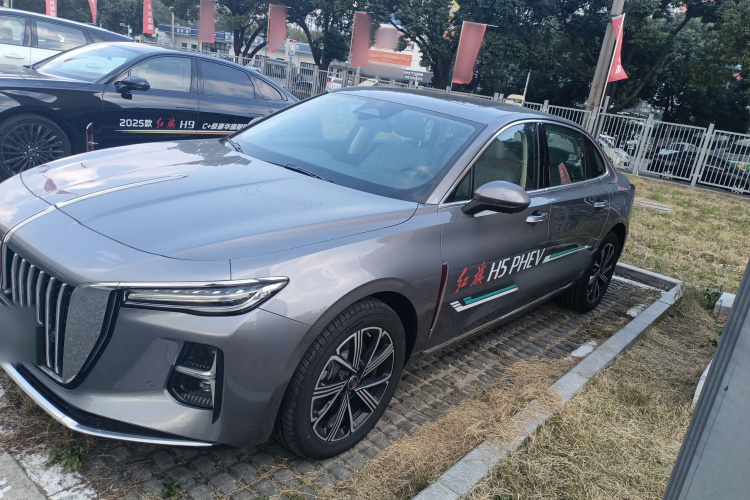 HongQi H5 PHEV 2025 #5 HongQi H5 PHEV 2025 immagine di auto #5