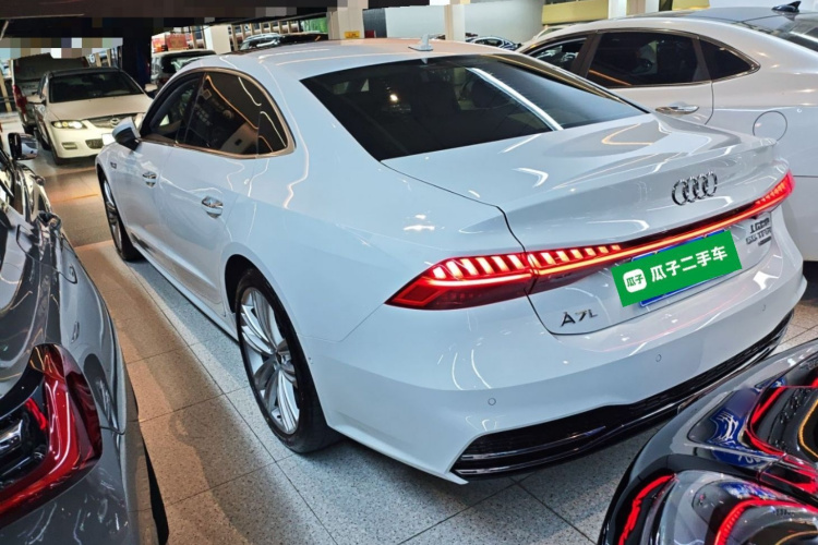 Audi A7L 2022 #5 Audi A7L 2022 car image #5