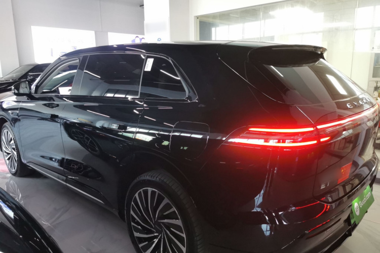 Exceed Stellar Era ET 2025 car image #5