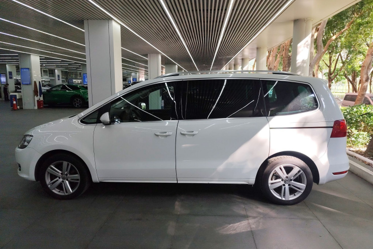 Volkswagen Sharan 2016 #5 Volkswagen Sharan 2016 immagine di auto #5