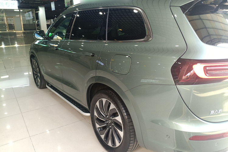 AITO 问界 问界M7 2023 汽车图片 #5