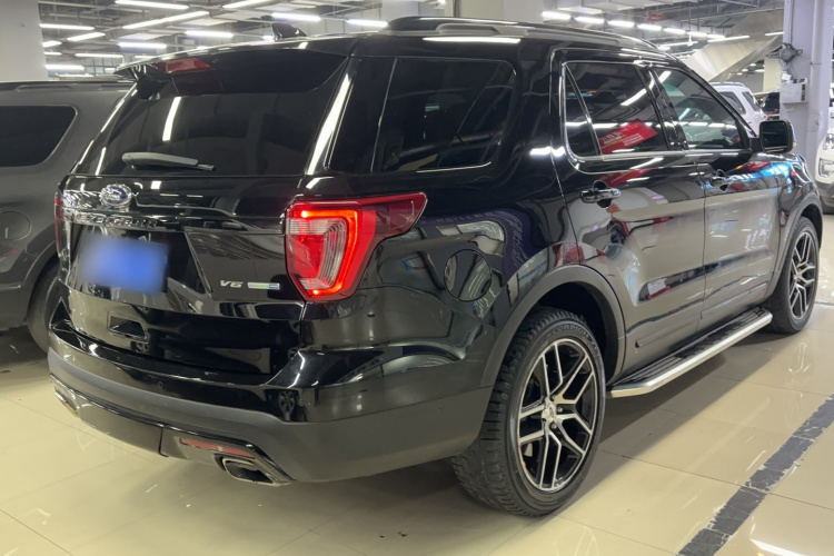 Ford Explorer (Imported) 2015 #5 Ford Explorer (Imported) 2015 car image #5