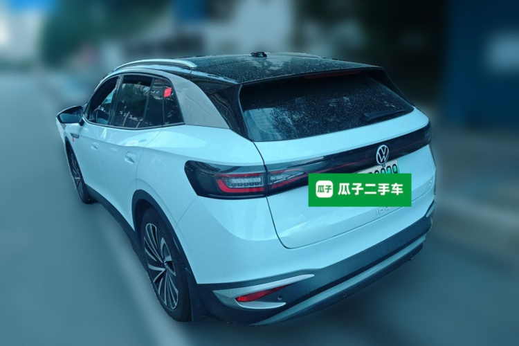 Volkswagen ID.4 X 2023 صورة سيارة #5