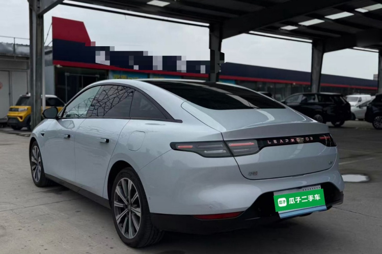 零跑汽车 零跑C01 2023 汽车图片 #5