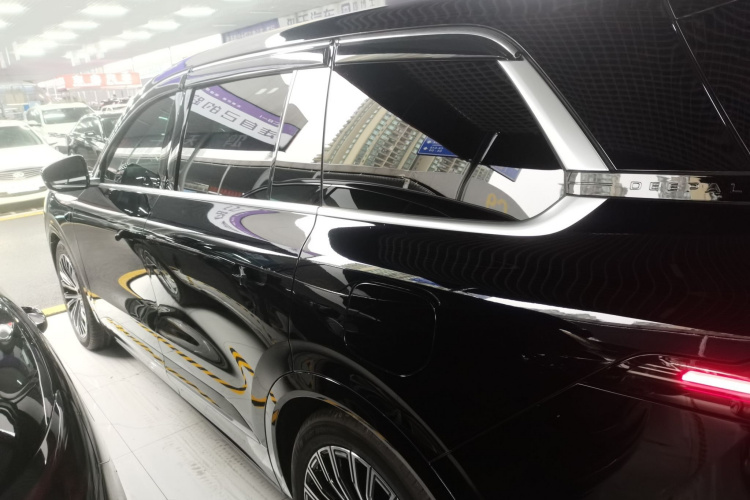 Deepal S09 2025 car image #5