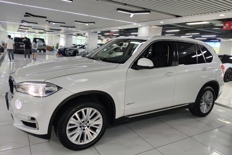 BMW X5 2015 car image #5