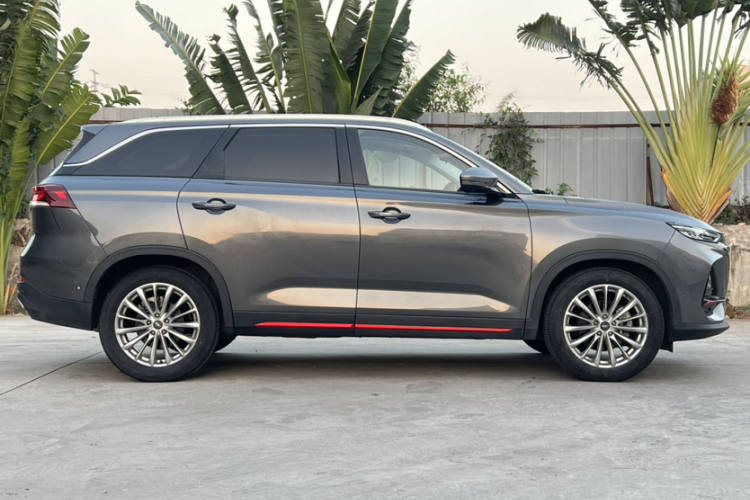 Changan X7 PLUS 2022 car image #5