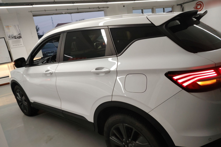 GEELY Coolray New Energy 2021 car image #5