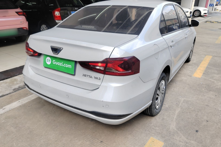 VA3 2020 car image #5