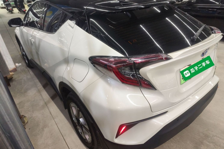 Toyota C-HR EV 2020 #5 Toyota C-HR EV 2020 immagine di auto #5