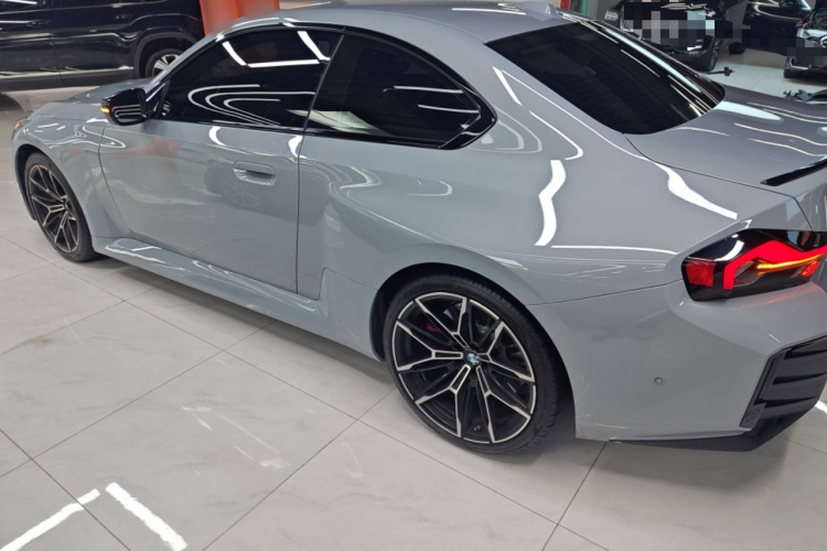 BMW M235L 2024 #5 BMW M235L 2024 immagine di auto #5