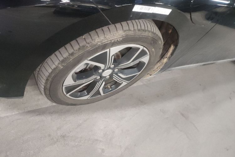 HongQi E-QM5 2024 immagine di auto #5