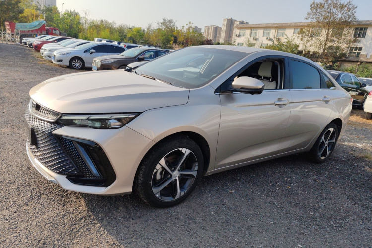 GEELY Emgrand L 2022 immagine di auto #5