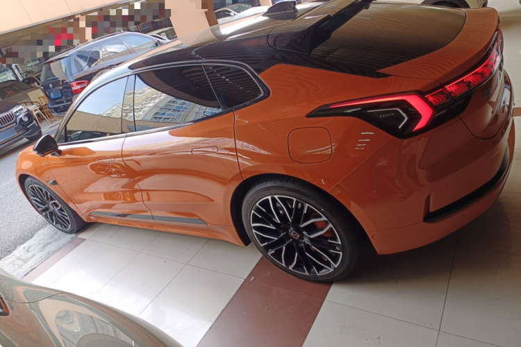 极氪 极氪001 2023 汽车图片 #5