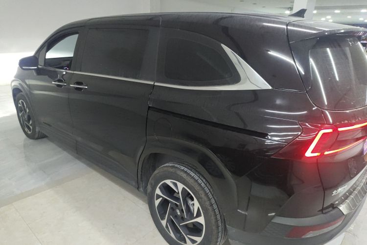 Hyundai Custo 2023 #5 Hyundai Custo 2023 car image #5