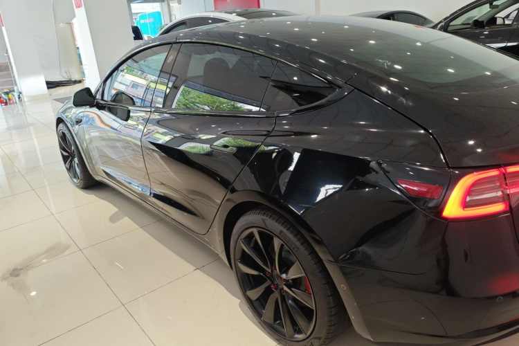 特斯拉 Model 3(进口) 2019 汽车图片 #5